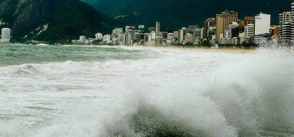 Como o swell e a ressaca se formam?