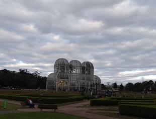 Curitiba,-PR--Angela-Ruiz--9-7-17--Jardim-Botânico-em-dia-nublado-(1)