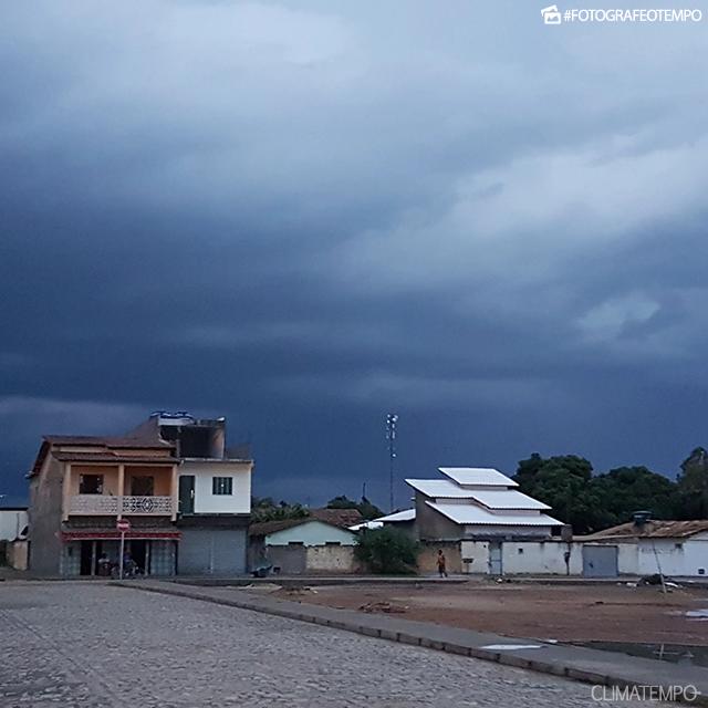 BA_Belo-Campo-Campor-por-Valdeir-5-1-19-nuvem-carregada