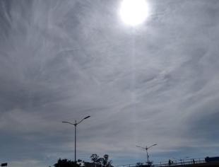 SP_São Paulo por Marcelo Pinheiro 15-8-19 sol e cirrus_post