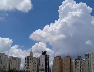 SP_São-Paulo_Philippe-Peinhopf-de-Paula-110120-sol-forte