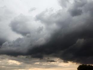 RS_Porto-Alegre-por-André-C.-11-2-19-nuvem-de-tempestade