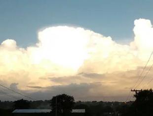 PI_Teresina-por-Ozéas-Neves-30-5-19-nuvens-carregadas