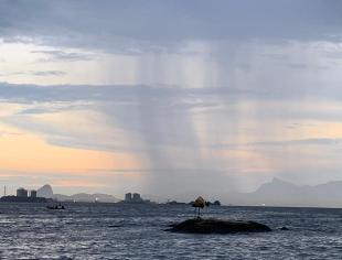 RJ_Rio de Janeiro por André Madeira 25-2-2020 chuva na baía_post