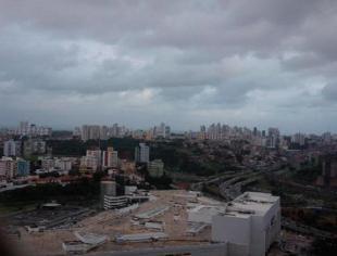 BA_Salvador por Esmeraldo Camurugi Jr - refeita em 18-5-2020 nuvens carregadas