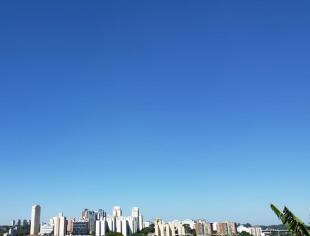 SP_São Paulo por André C. 10-5-2020 ar seco e frio_subsidência