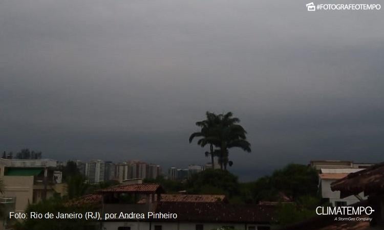 Frente fria causa chuva e queda da temperatura no RJ - Notícias Climatempo