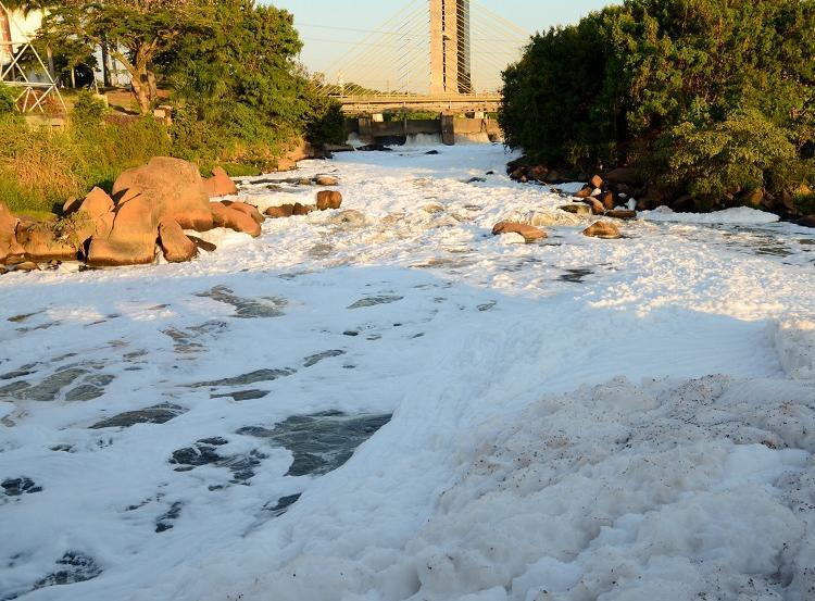 Foto: Salto (SP), rio Tietê/iStock