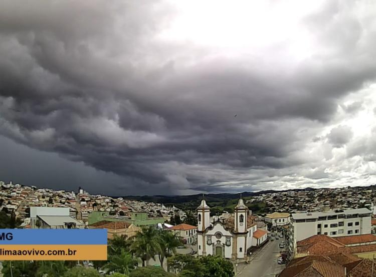 Oliveira (MG), por Climaaovivo.com.br