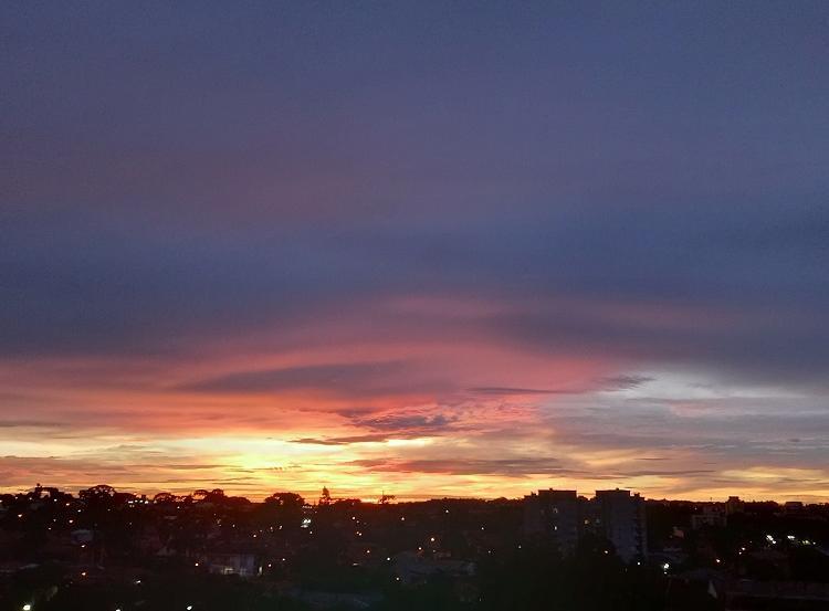 Foto: Curitiba (PR) por Luiz LP