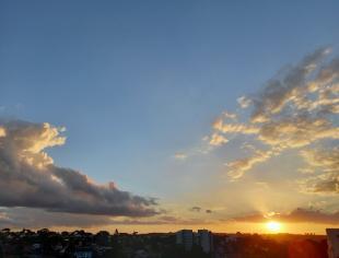 N-PR_Curitiba por Luiz LP 1-4-2-021 fim da tarde_post