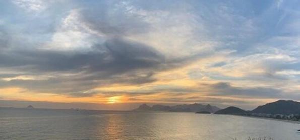 Semana começa com bastante umidade na costa leste do Brasil