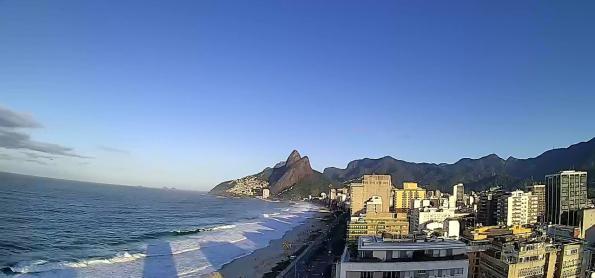Sol e ar seco predominam no Brasil. Frente fria avança no Sul.