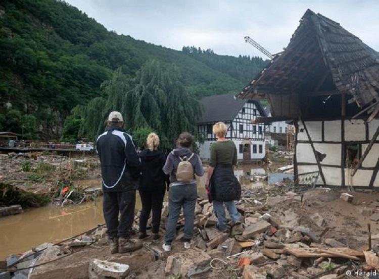Foto: destruição de casas centenárias em vilarejo da Alemanha, após a chuva extrema de meados de julho de 2021 Foto: destruição de casas centenárias em vilarejo da Alemanha, após a chuva extrema de meados de julho de 2021
