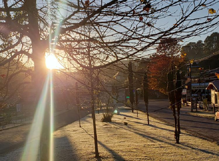 Foto: geada em Monte Verde (MG), por Nelson Pacheco