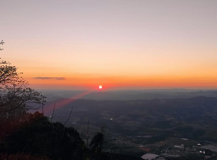 Foto: Extrema (MG), por Jane Costa - Pedra do Cume