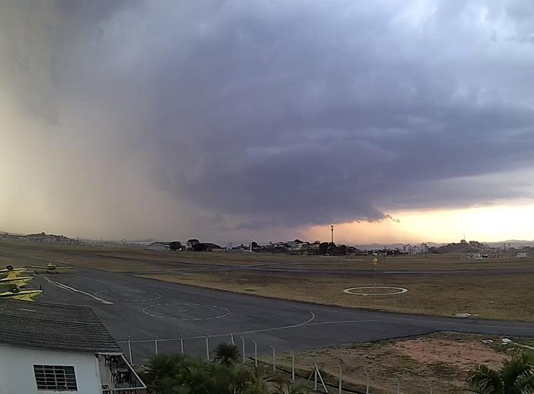 Foto: Belo Horizonte (MG), Climaaovivo