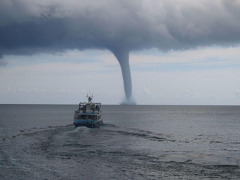 Saiba a diferença entre cabeça d'água e tromba d'água | Climatempo