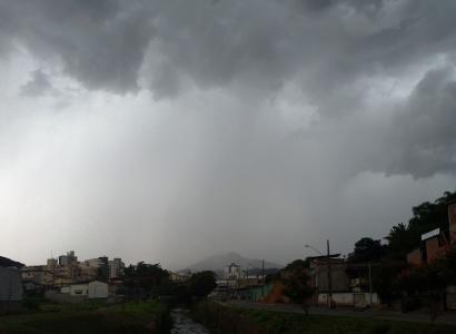 Foto: Coronel Fabriciano MG), por HVL