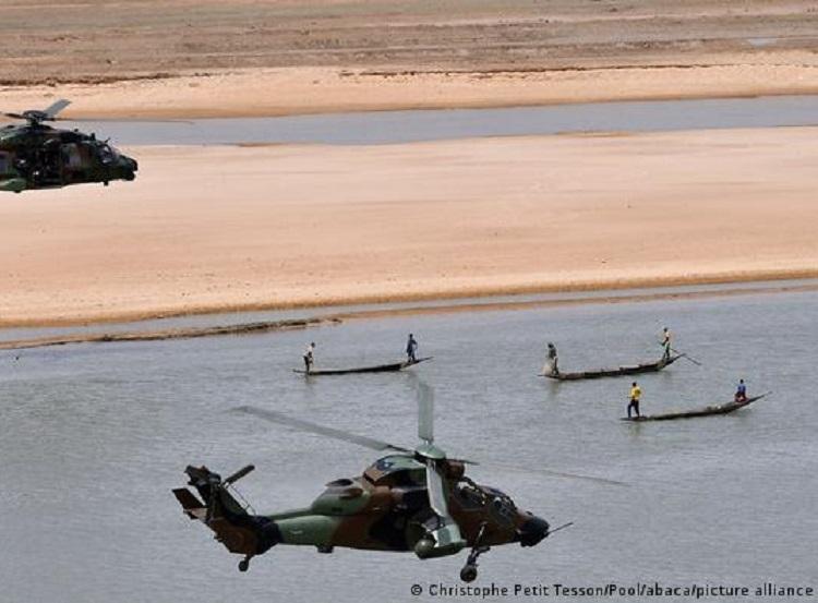 DW 10-10-2021 - Christophe Petit Tesson-Pool-abaca-picture alliance