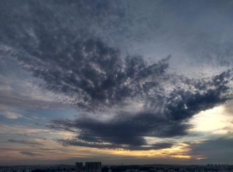 Frente fria muda o tempo em SP neste domingo - Notícias Climatempo