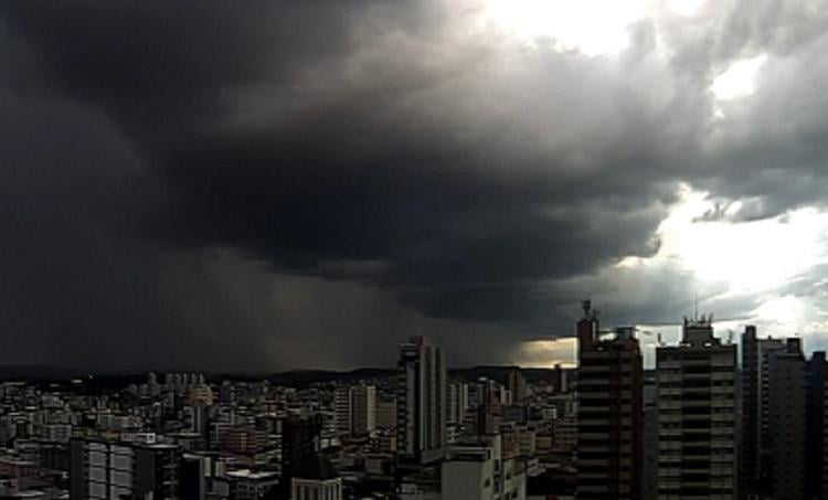 Bom Dia Brasil, Frente fria provoca chuva na Bahia e no Espírito Santo. Em  São Paulo pode garoar