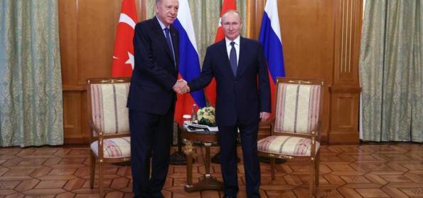 Turquia começará a usar rublos para pagar por gás russo