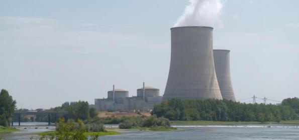 Calor pressiona dependência de energia nuclear na França