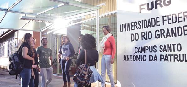 FURG oferece 199 vagas para início ainda em 2022