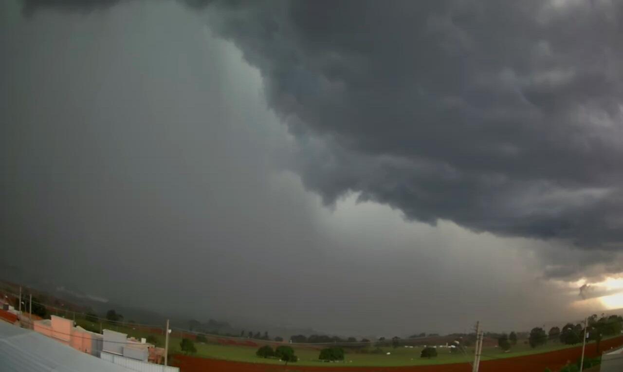 Final de semana terá pancadas de chuva e queda de temperatura no domingo em  Guarulhos - Guarulhos Hoje