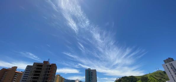 Brasil de calorão a temporais neste final de semana