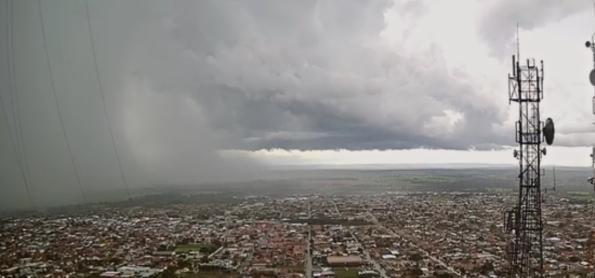 Chove forte no Sudeste, Nordeste, Centro-Oeste e Norte