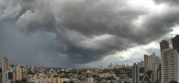 Atenção para mais chuva no Sudeste e aumento do calor no Sul