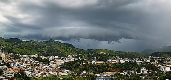 Chuvarada continua no Sudeste, Centro-Oeste e Norte