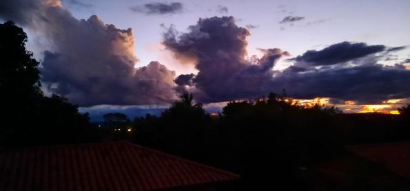 Tempestade alaga Socorro (SP):  mais de 100 mm em 3 horas