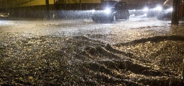 Muita chuva e situação de alerta na Região Sudeste