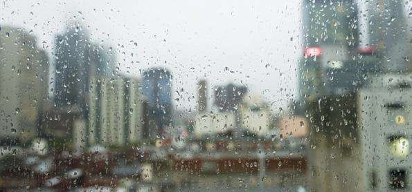 Chuva aumenta e temperatura diminui no Espírito Santo