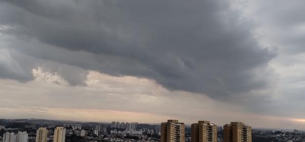 São Paulo pode ter madrugada mais quente do ano nesta terça