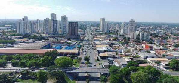 Com 42°C, Cuiabá iguala recorde de calor de 2023