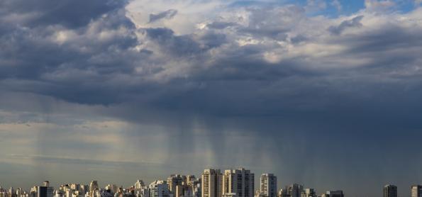 Chuva ganha força em SP e no RJ