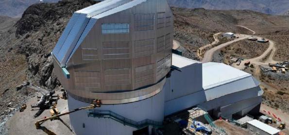 Chile instala a câmera mais potente do mundo em telescópio