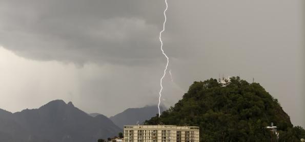 Rio de Janeiro já registra os primeiros 90mm de chuva
