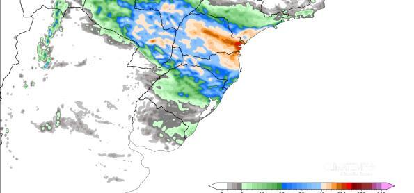 Chuva se intensifica no Sul do Brasil com alerta para temporais
