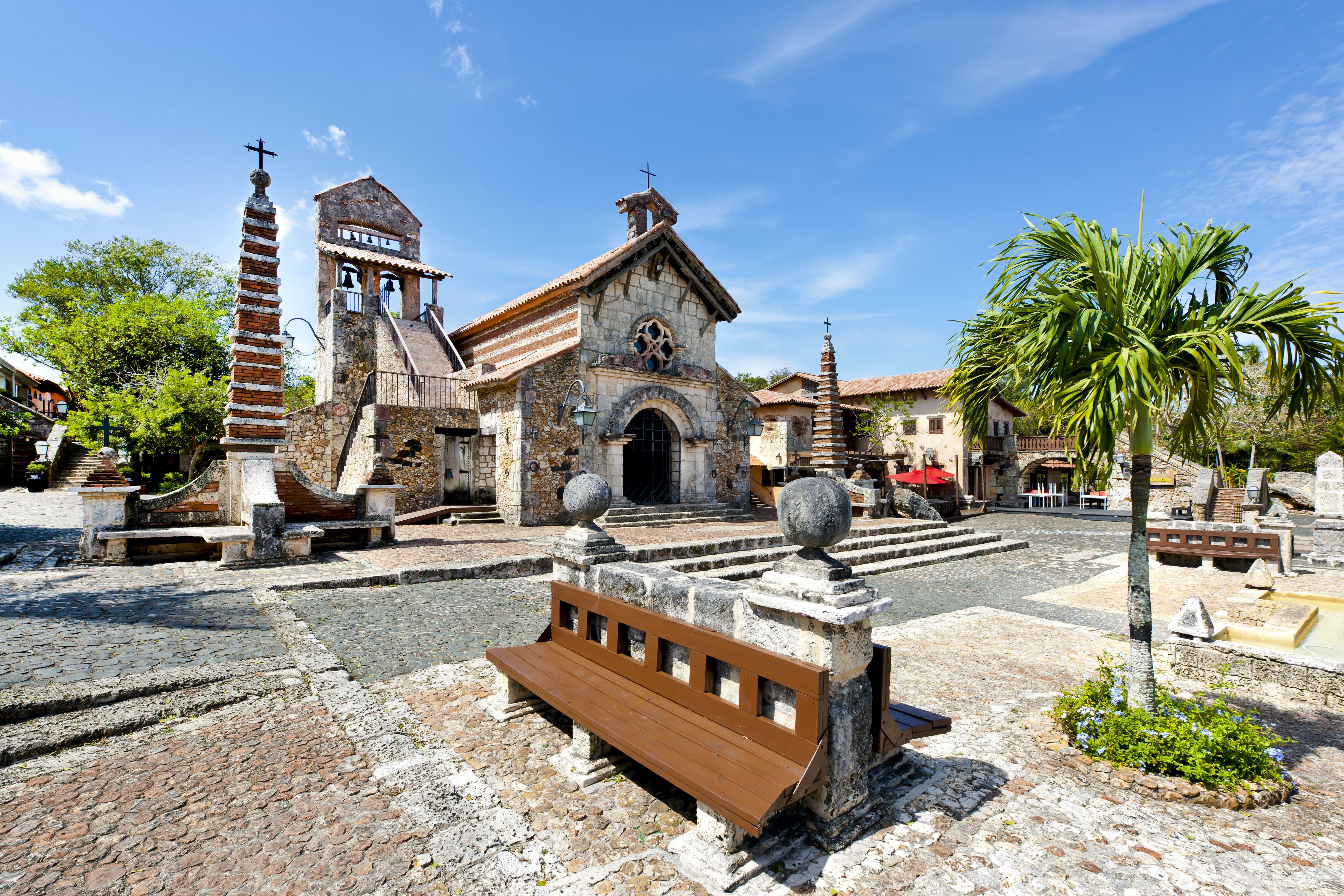 Altos de Chavon. La Romana 2_1