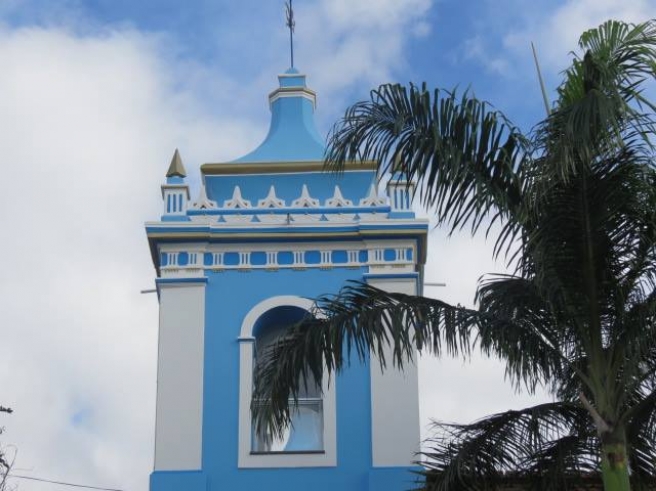 igreja azul de brumado bahia