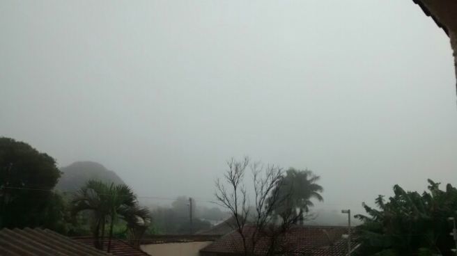 Nevoeiro em Valparaíso - SP