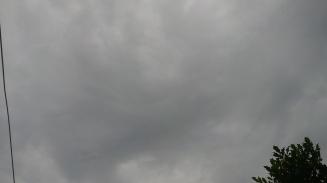 Nuvens Carregadas se formando em Recife