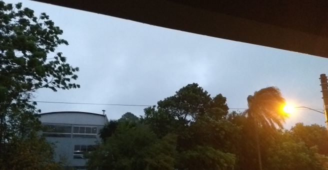 Chuva e ventania em Erechim (RS)