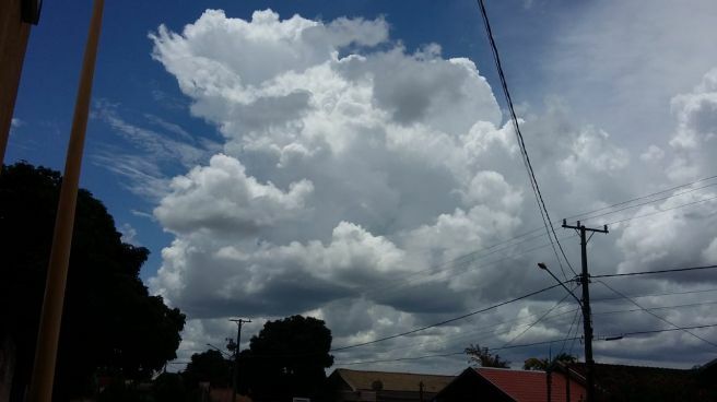 Grande formação de Nuvens