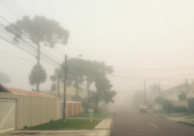 Denso nevoeiro em Curitiba PR